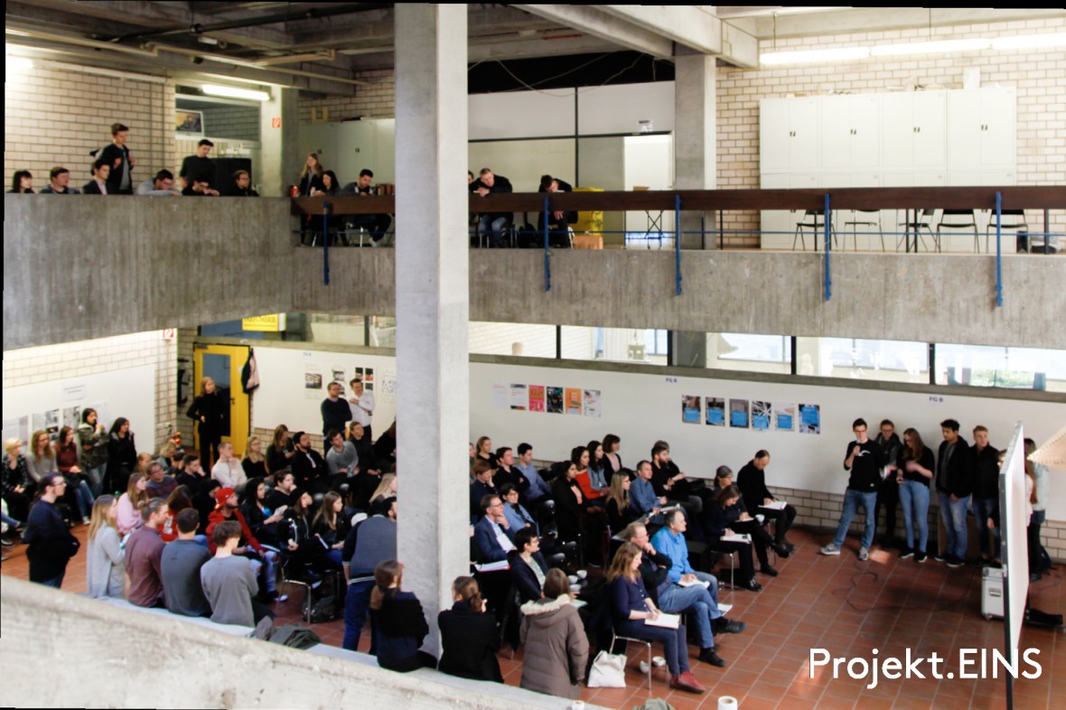 Öffentliche Präsentation auf der Galerie des FB 15