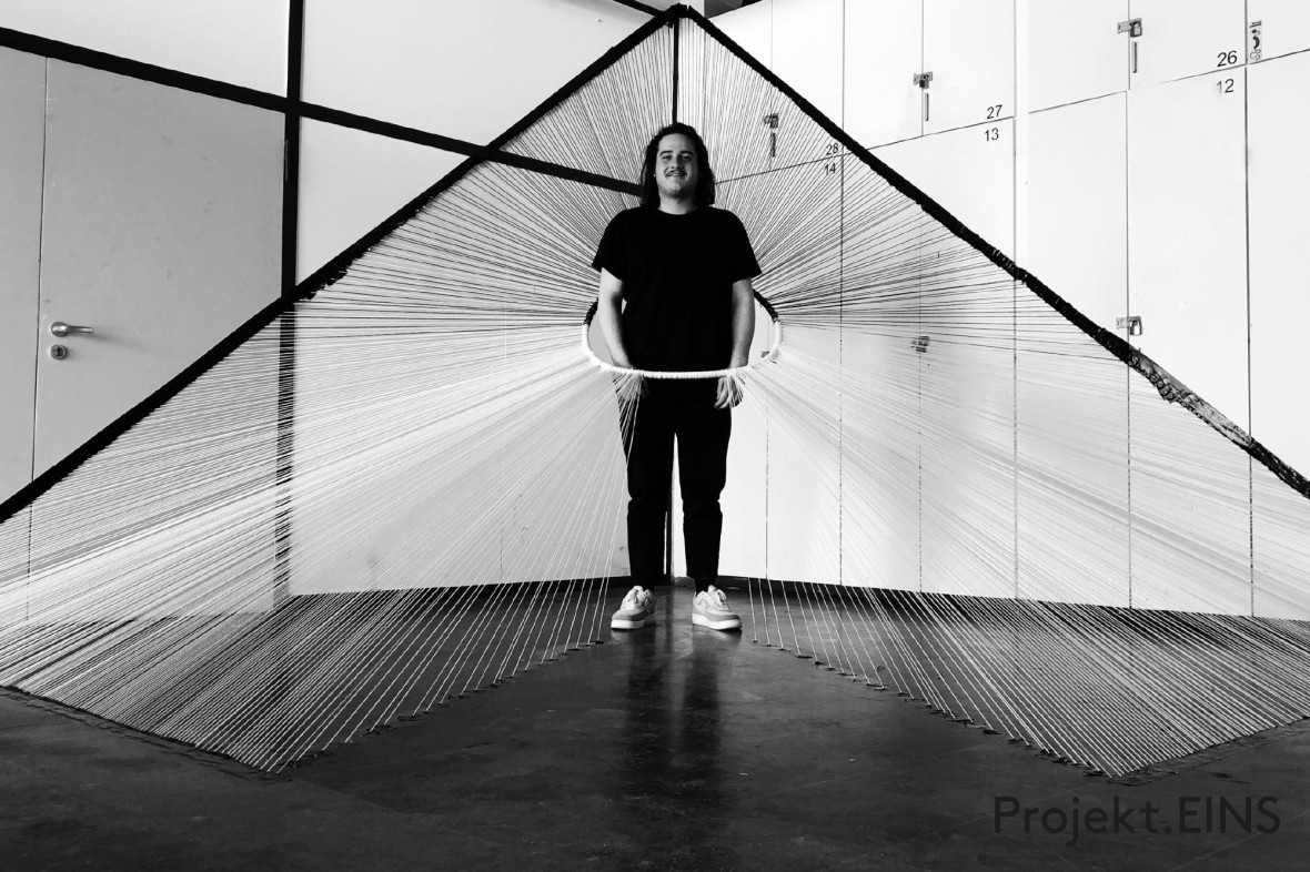 Gruppe 12: A.M. Becher, R. Burlan, L. Fischmann, L. Folger, C. Joraschky, M. Knapp, F. Menigat, A. Schönpflug, L. Schürer, C. Schaake, M. Simsecki,
Fachbegleiter: Nina Launhardt
Teambegleiter: Leah Struwelt