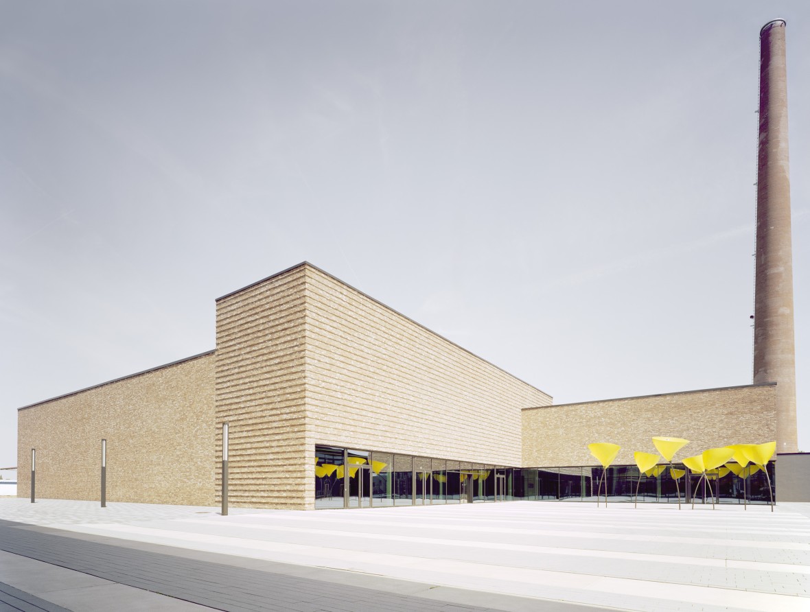 Elke Reichel: Besucher- und Kundenzentrum Winnenden