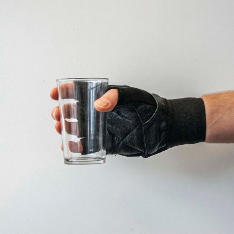 Alterssimulationsanzug: Handschuh