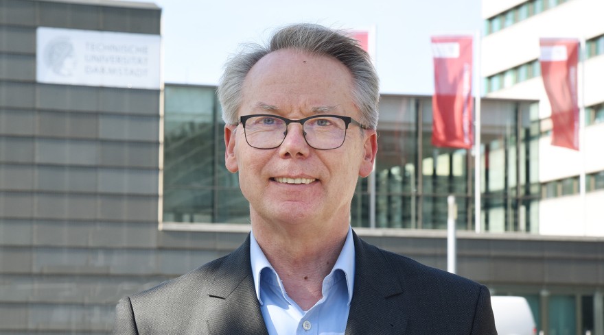 Honorarprofessor Axel Wunschel
