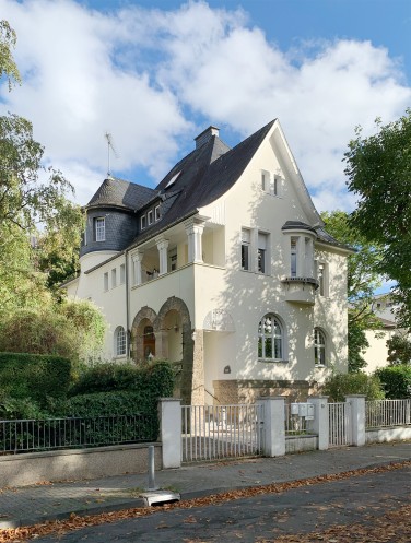 Theo Wiederspahn: Villa Martinstraße 16, Wiesbaden (Baujahr 1905)